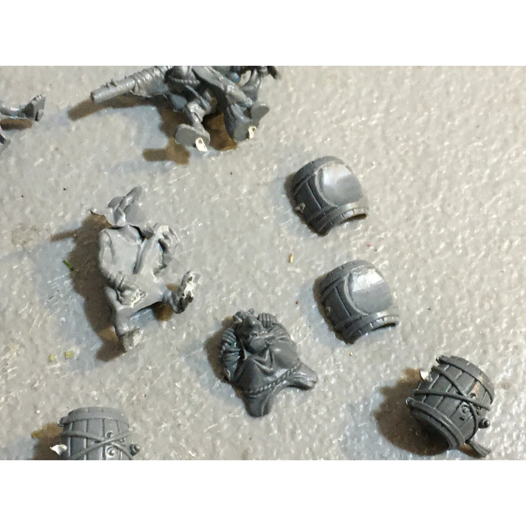 A29646 WARHAMMER FANTASY OLD WORLD OGRE KINGDOMS INCOMPLETE GNOBLARS LOT GW