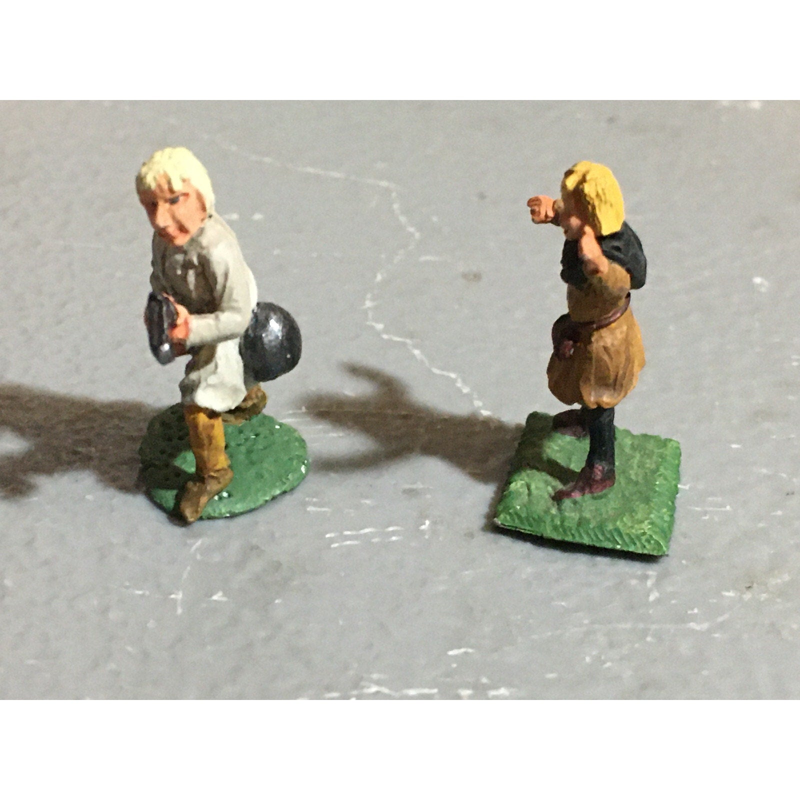 A10124 CITADEL PRE SLOTTA METAL RARE OOP HUMAN VILLAGERS PEASANTS 2 PK PAINTED