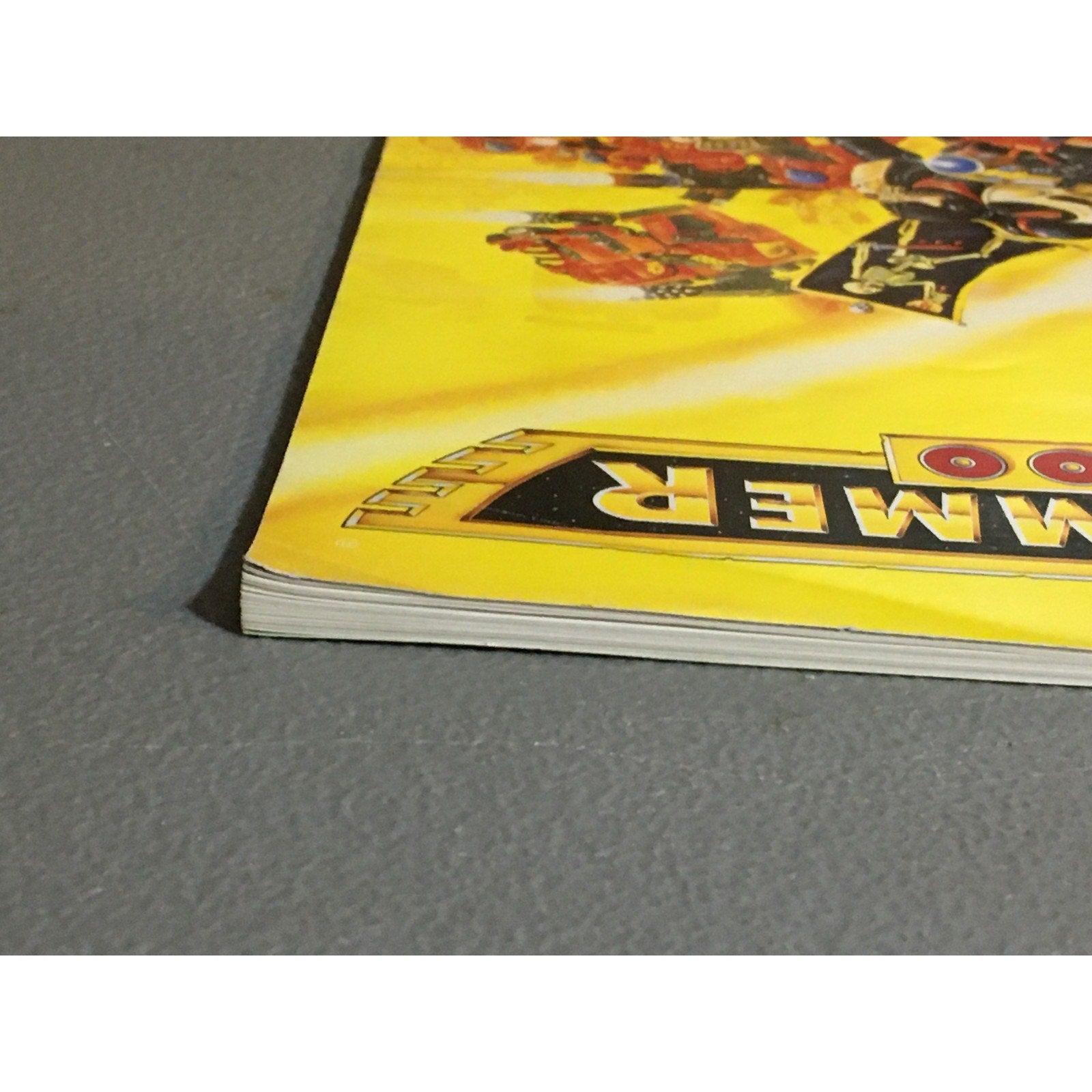 BOOK GAMES WORKSHOP WARHAMMER 40K 1993 WARGEAR 2ND ED SUPPLEMENT SB USED