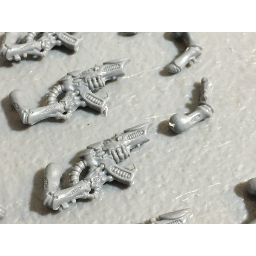 A23049 WARHAMMER 40K TYRANIDS BITS LOT FLESHBORERS TERMAGANTS GAMES WORKSHOP GW