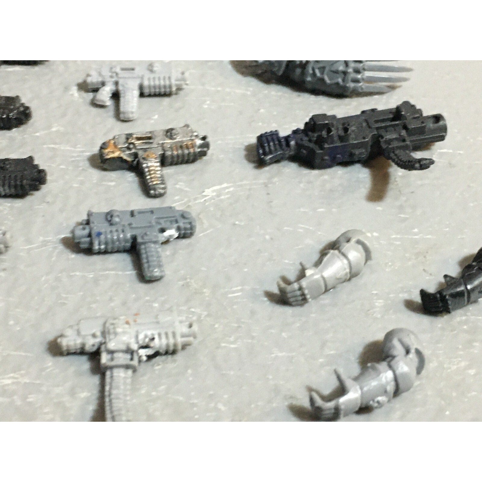 A23015 WARHAMMER 40K CHAOS SPACE MARINES SRMS BOLTERS GAMES WORKSHOP GW