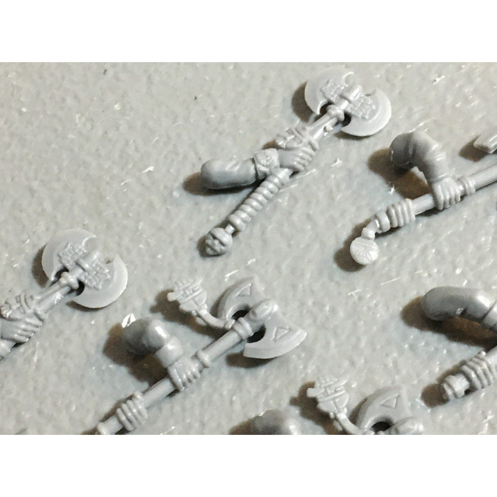 A23399 WARHAMMER FANTASY DWARFS BITS LOT WARRIORS ARMS GAMES WORKSHOP GW