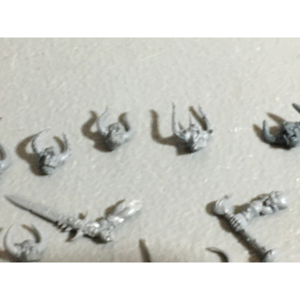 A22195 WARHAMMER FANTASY CHAOS MORTALS BITS LOT MIXED MARAUDER MIXED GW