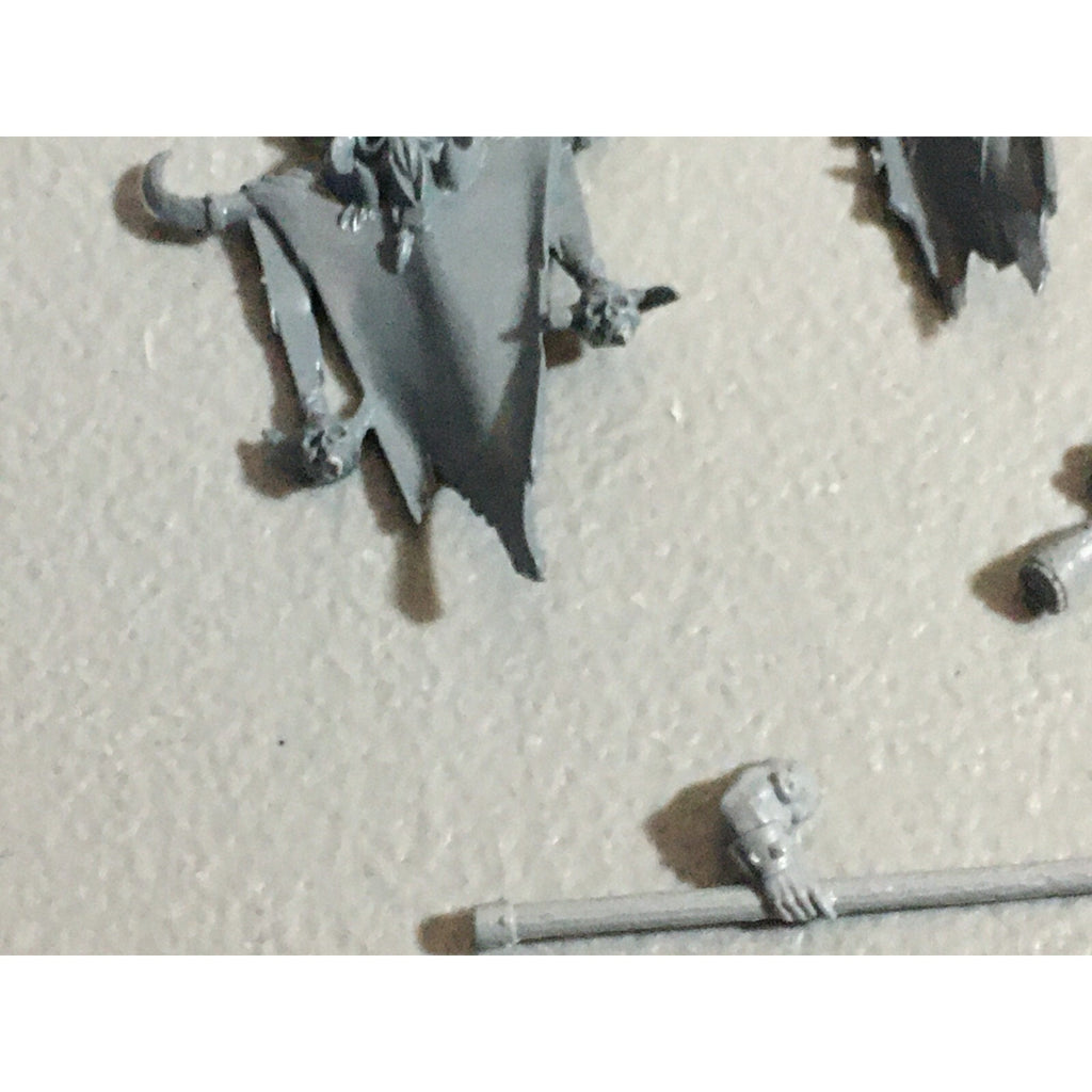 A22262 WARHAMMER FANTASY CHAOS MORTALS BITS LOT MIXED BANNERS ACCESSORIES GW