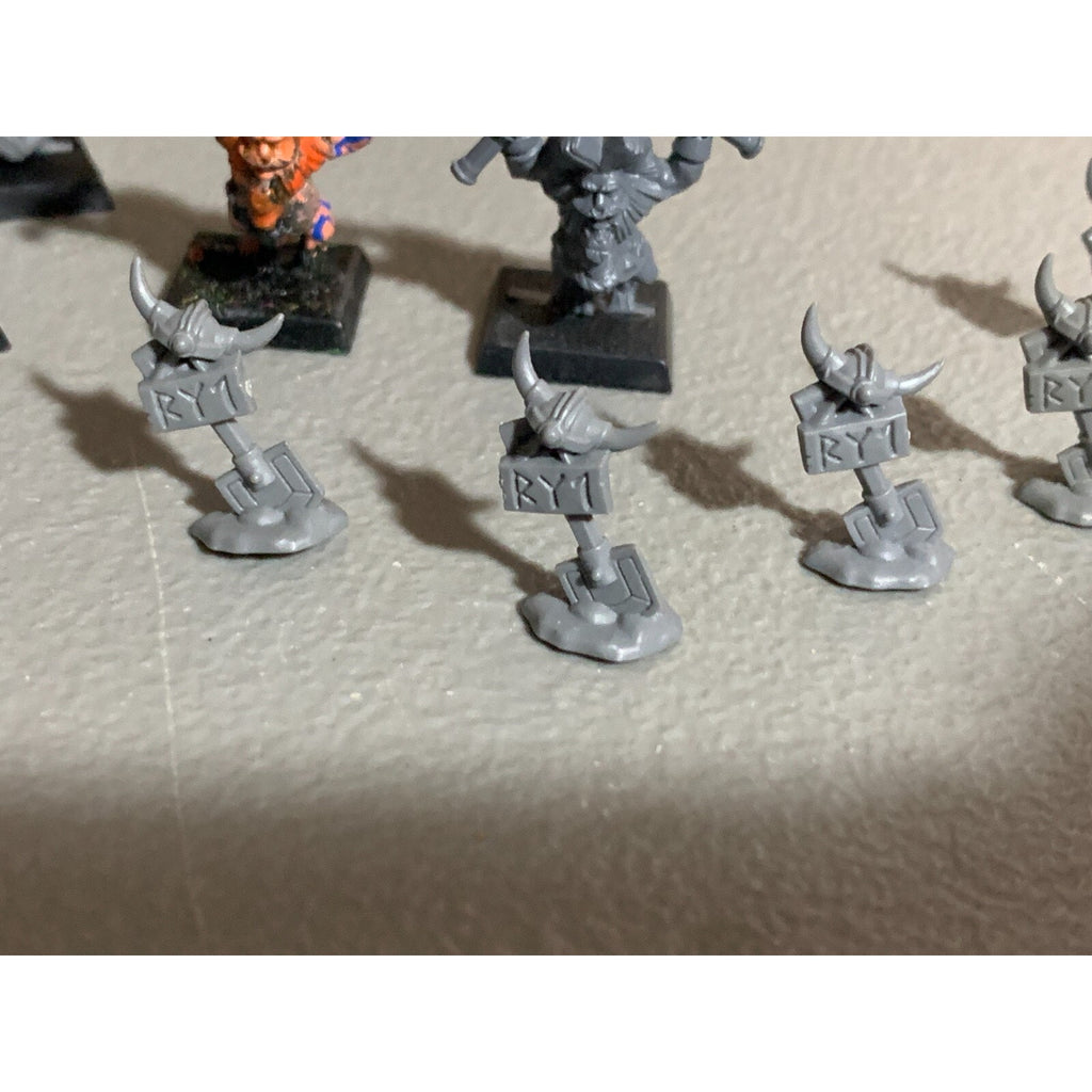 A23314 WARHAMMER FANTASY AOS DWARFS DWARVES SKULL PASS LOT SLAYERS MARKERS BITS