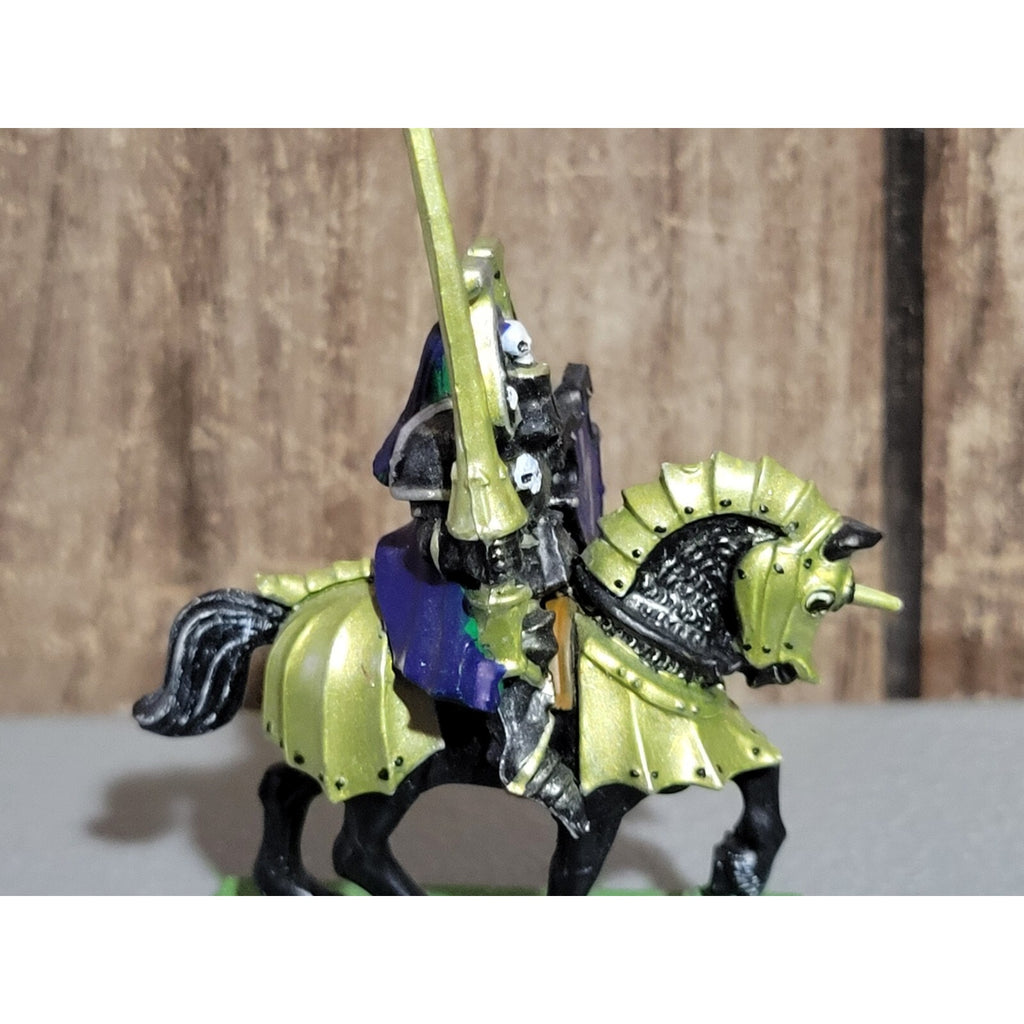A19001 WARHAMMER FANTASY CHAOS MORTALS CLASSIC KNIGHT PLASTIC