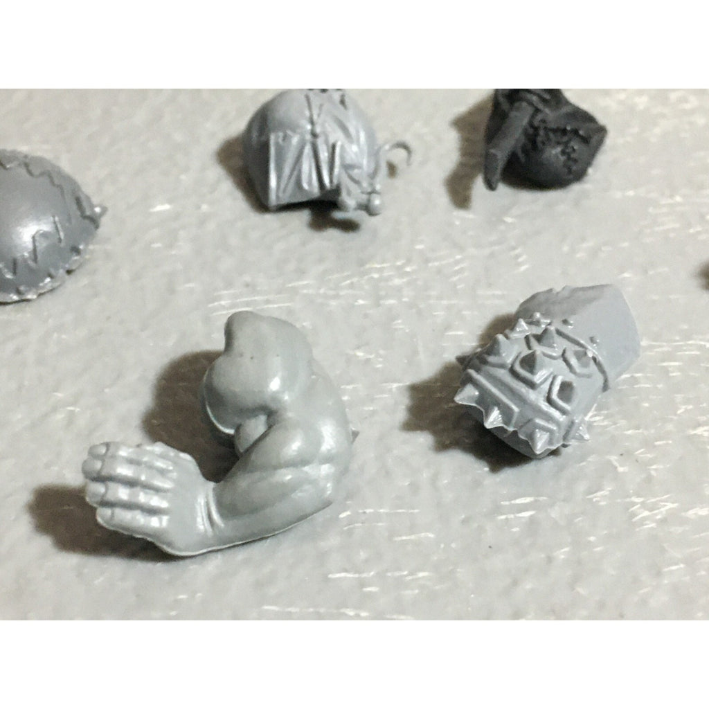 A22594 WARHAMMER FANTASY OGRE KINGDOMS BITS LOT MIXED GAMES WORKSHOP GW