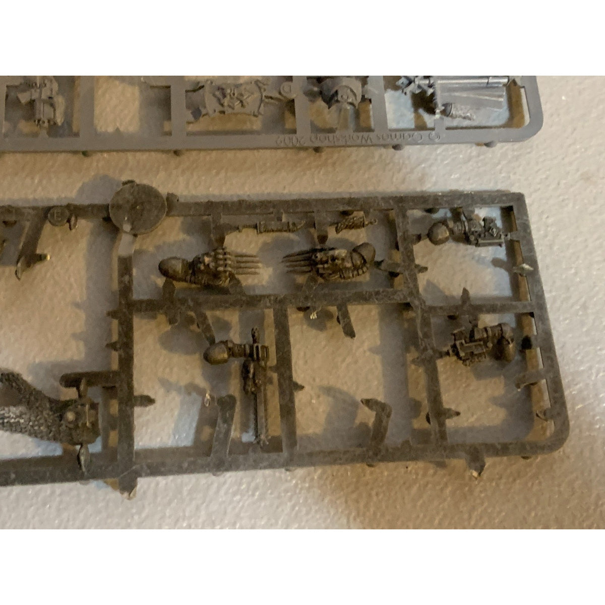 A28645 WARHAMMER 40K MARINES SPACE WOLVES FIRSTBORN HEADS ARMS BITS LO ...