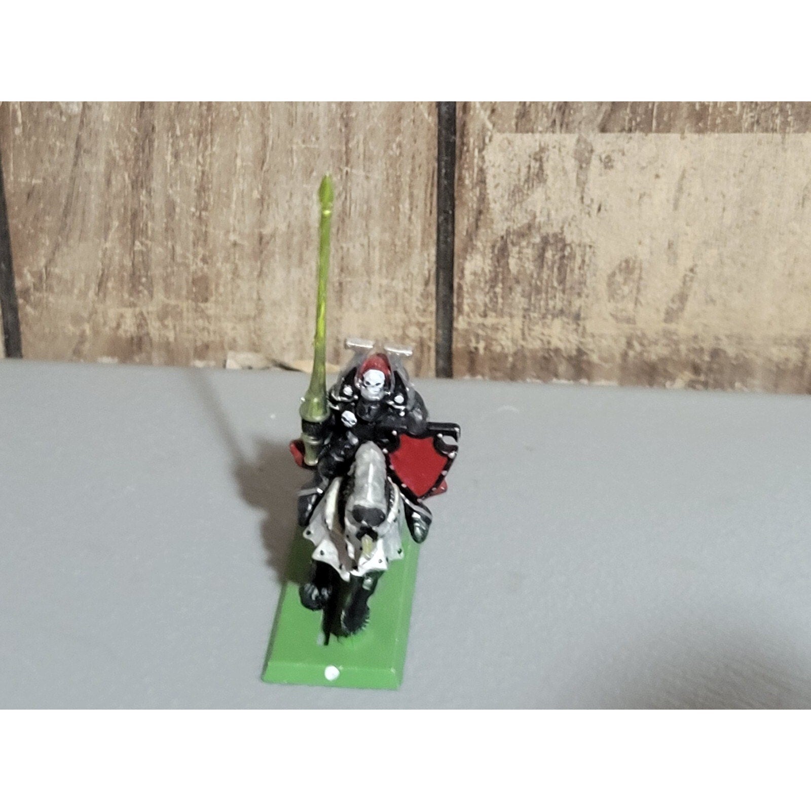 A18997 WARHAMMER FANTASY CHAOS MORTALS CLASSIC KNIGHT PLASTIC