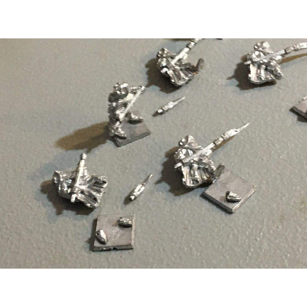 A24879 UNKNOWN METAL MINIATURES TABLETOP WARGAMES 8 PK HUMAN SPEARMEN