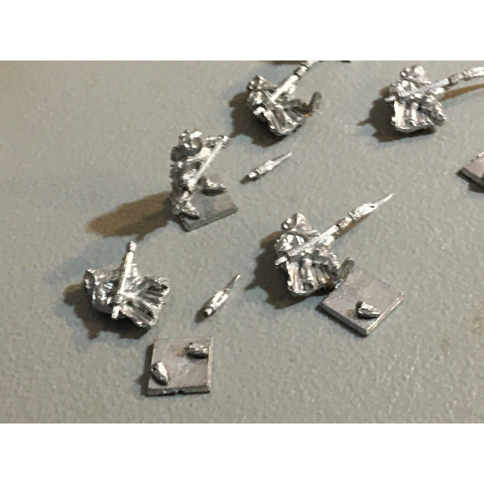 A24879 UNKNOWN METAL MINIATURES TABLETOP WARGAMES 8 PK HUMAN SPEARMEN