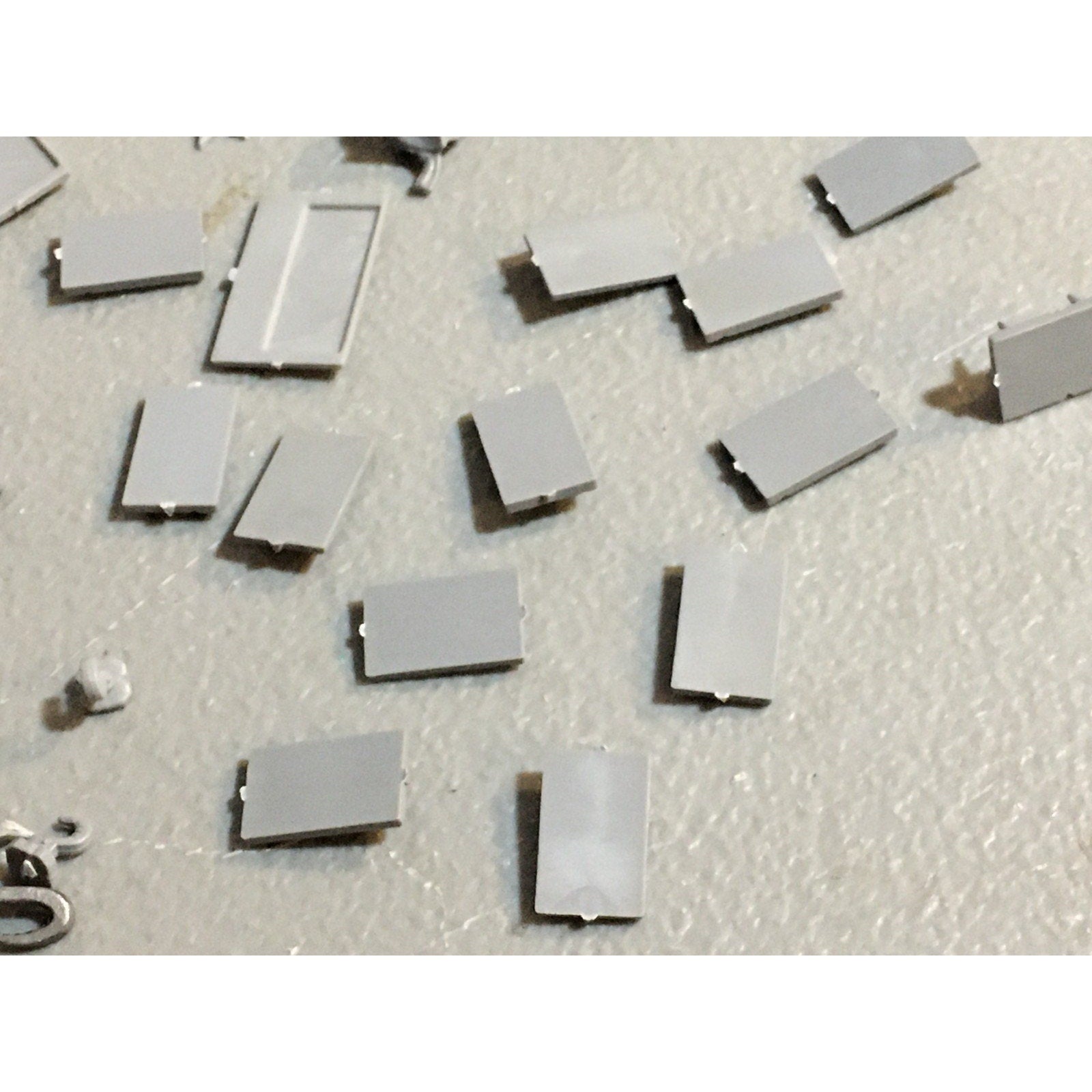 A25114 WARHAMMER 40K CHAOS SPACE MARINES BITS LOT TANK PLATE HOOK 4 BIT METAL GW