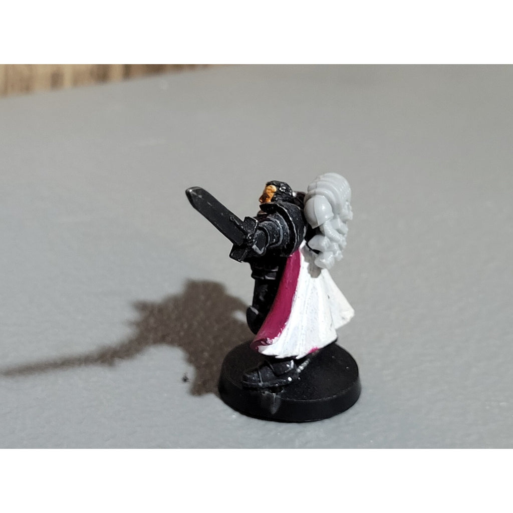 A19041 WARHAMMER 40K SPACE MARINES METAL CAPTAIN POWER SWORD STORM BOLTER