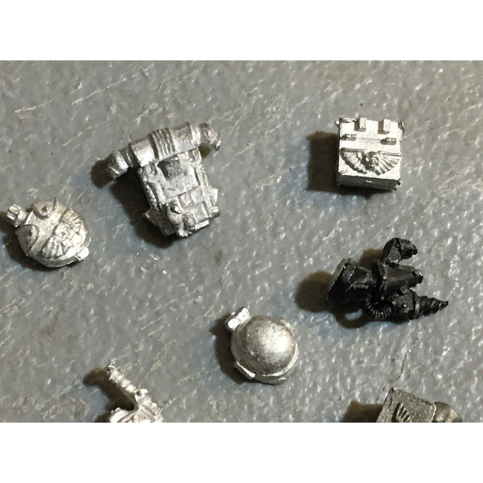 A32490 WARHAMMER 40K METAL MIXED BITS LOT ELDAR CRAFTWORLDS IMPERIAL GUARD GW