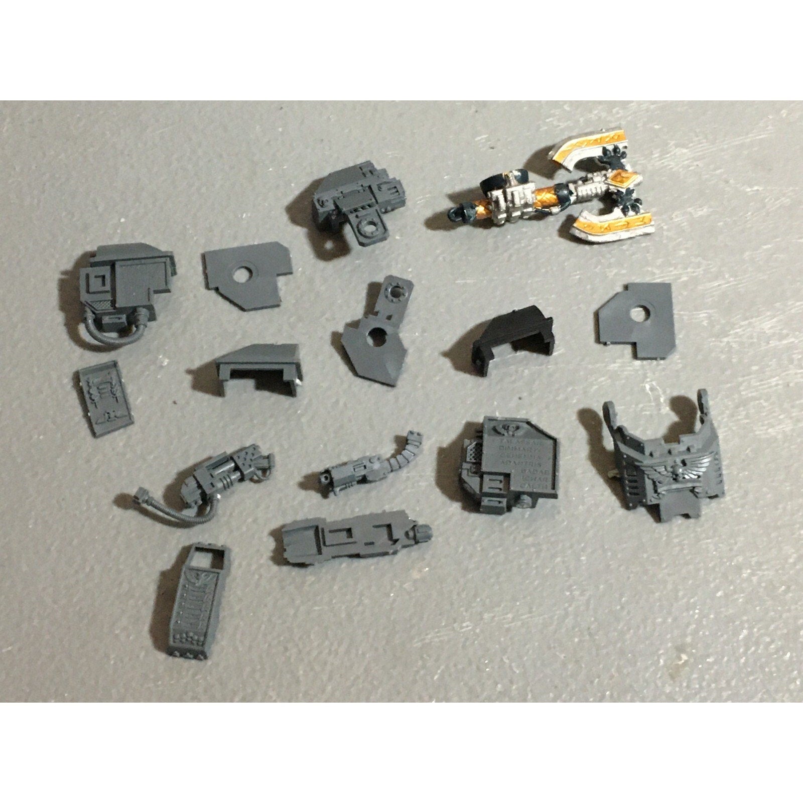 A22365 WARHAMMER 40K BITS LOT SPACE MARINES DREADNOUGHT GW GAMES WORKSHOP