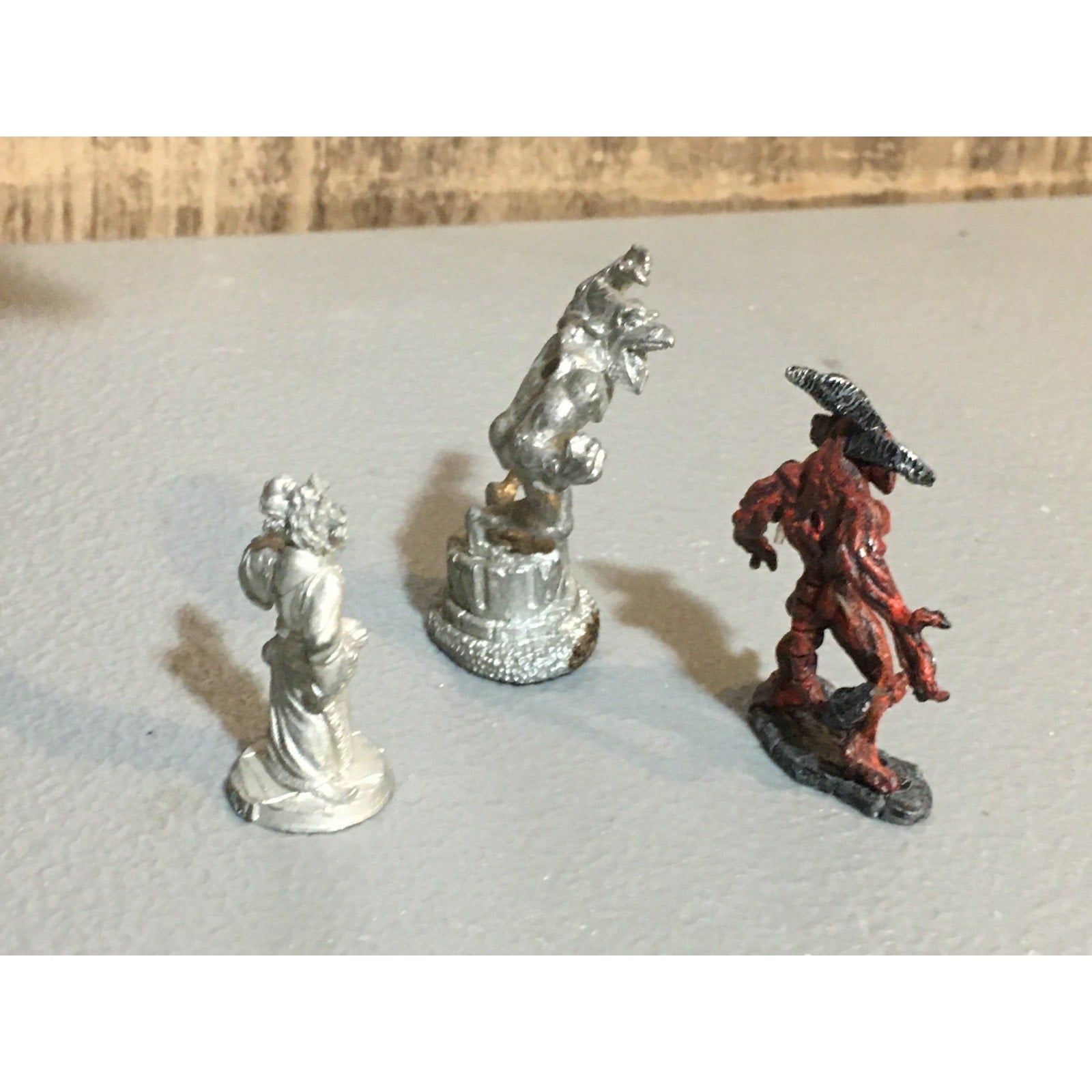 A24866 UNBRANDED METAL TABLETOP OLD OOP D&D FANTASY MONSTER DEMON MINIATURES