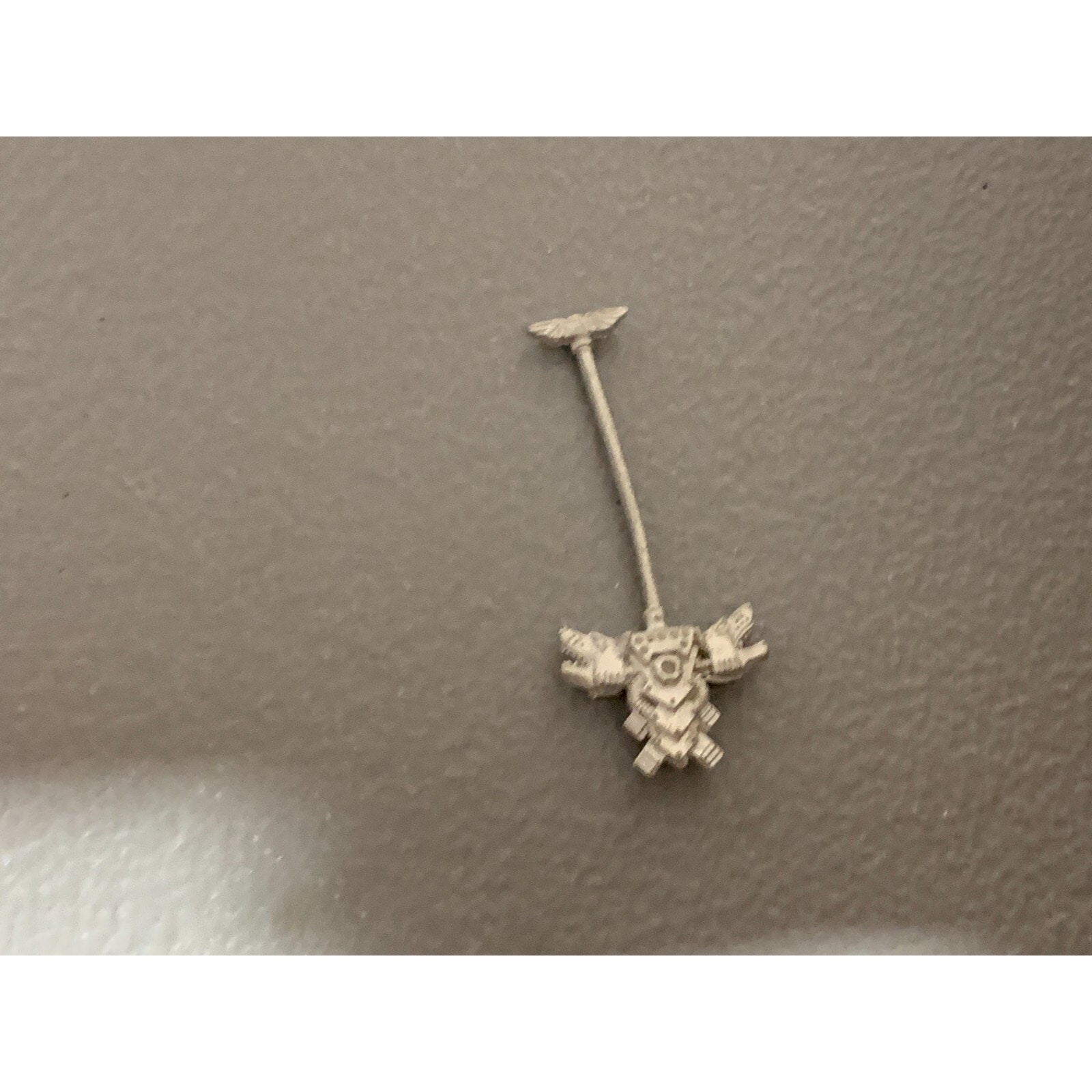 A17722 WARHAMMER 40K SPACE MARINES WOLVES METAL BANNER BACKPACK GW OOP