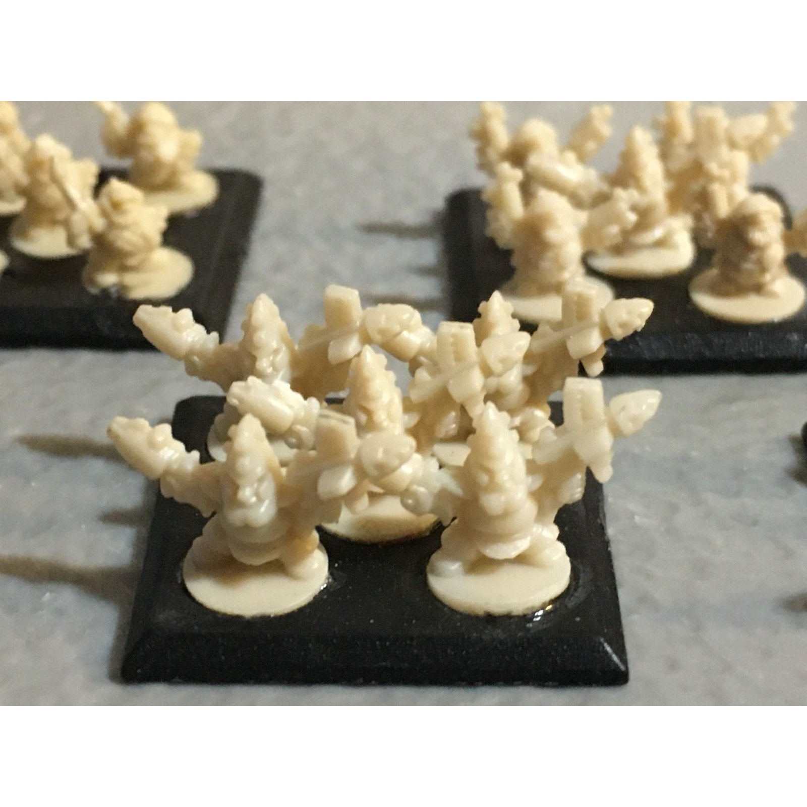 A24533 EPIC 40K SQUAT WARRIORS 5 BASES GAMES WORKSHOP WARHAMMER GW