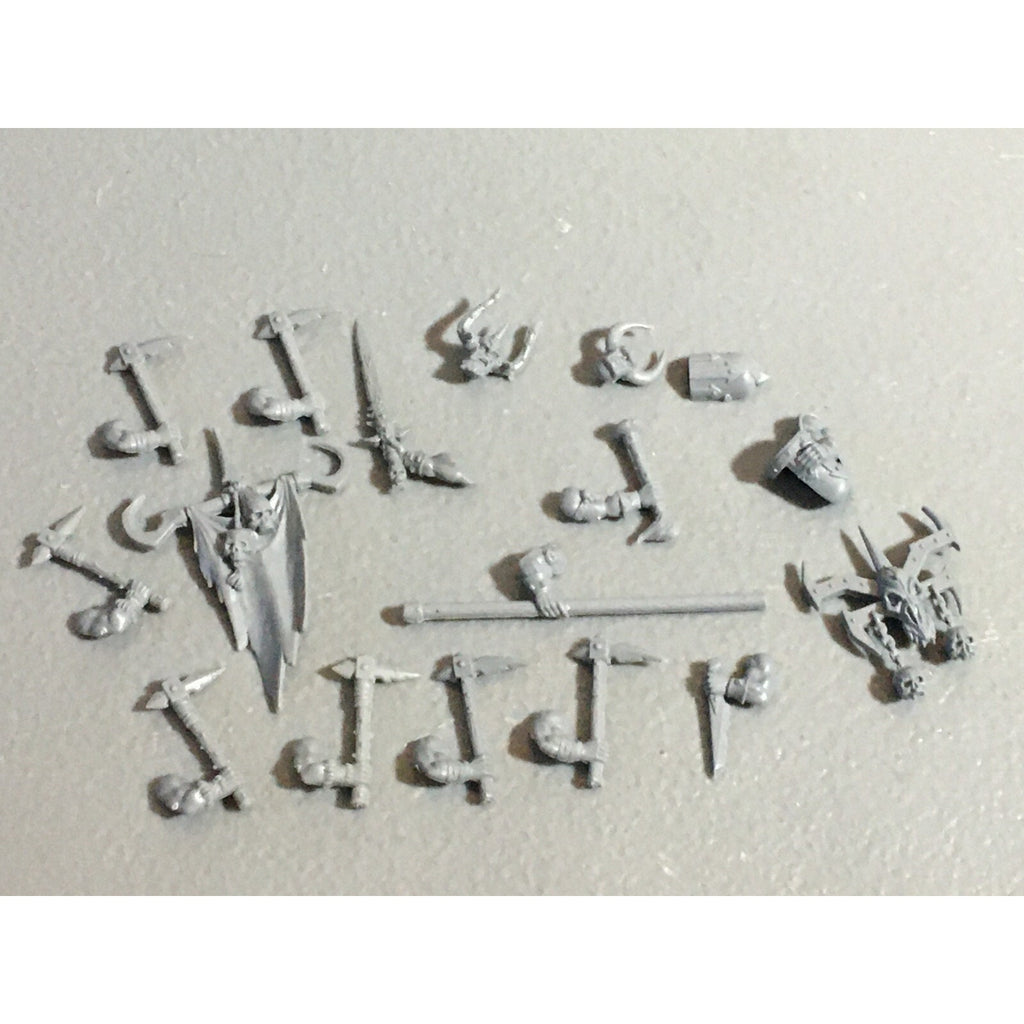 A22188 WARHAMMER FANTASY CHAOS MORTALS BITS LOT MIXED MARAUDER COMMAND & ARMS GW