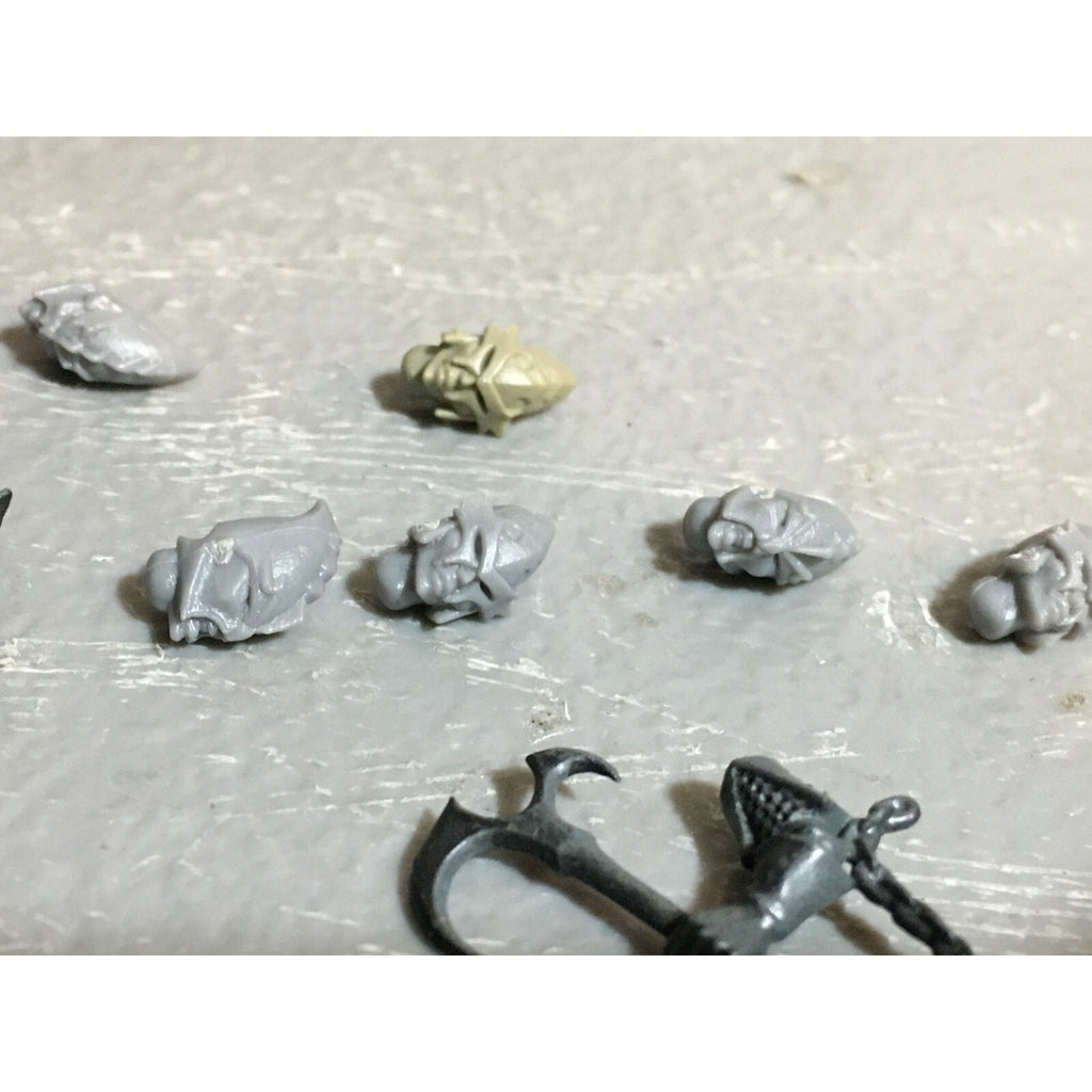 A23451 WARHAMMER FANTASY DARK ELVES BITS LOT ARMS HEADS SHIELDS GAMES WORKSHOP