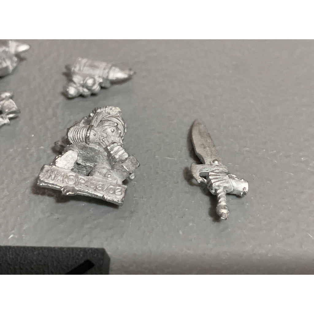 A10271 RACKHAM CONFRONTATION METAL OOP DWARF ARMOURERS