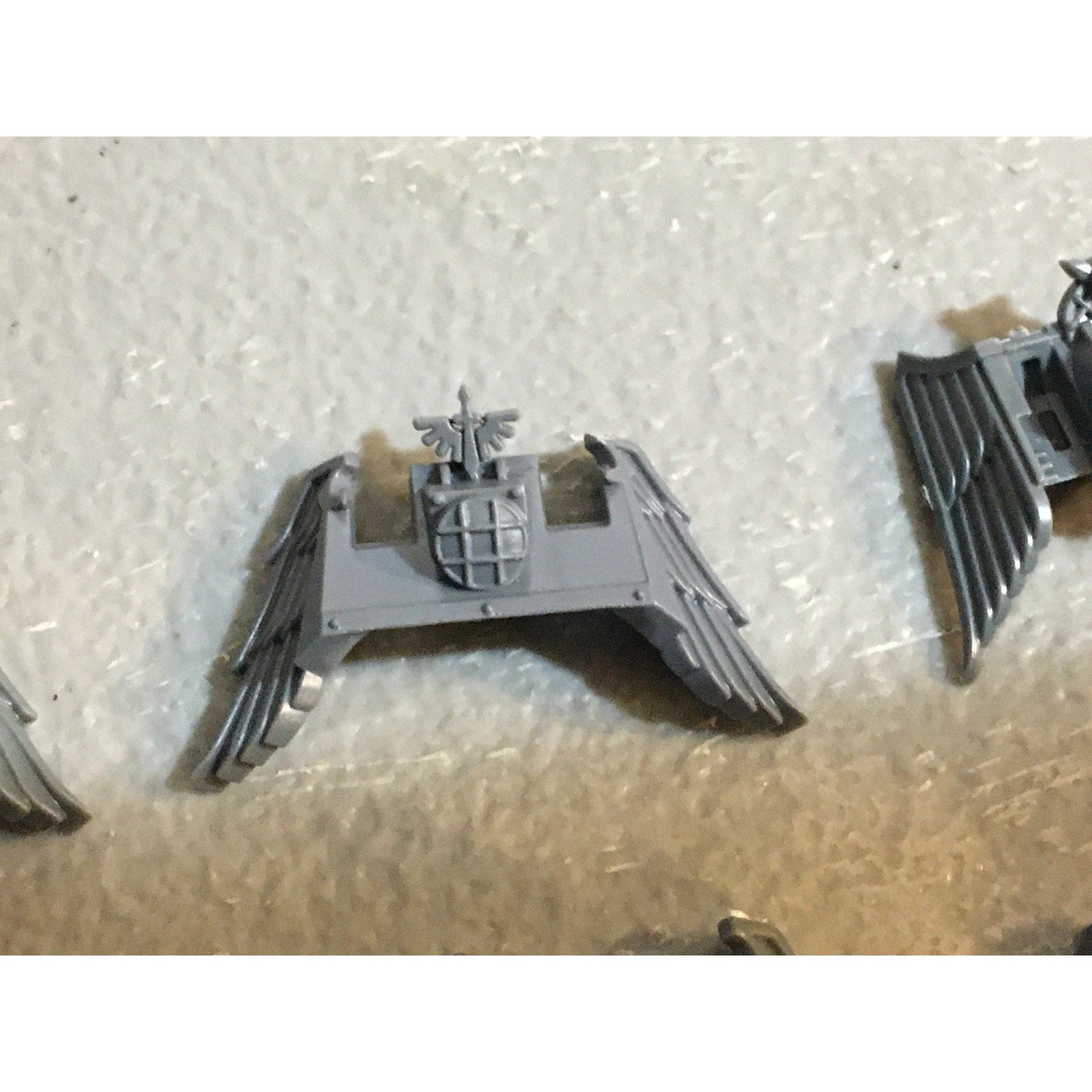 A29406 WARHAMMER 40K SPACE MARINES DARK ANGELS BITS LOT BIKE FRONT PLATES GW
