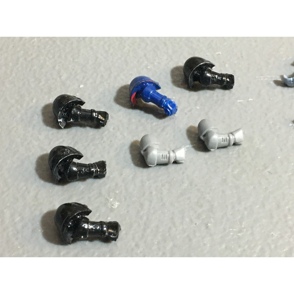A22986 WARHAMMER 40K SPACE MARINES BITS LOT ARMS GW GAMES WORKSHOP