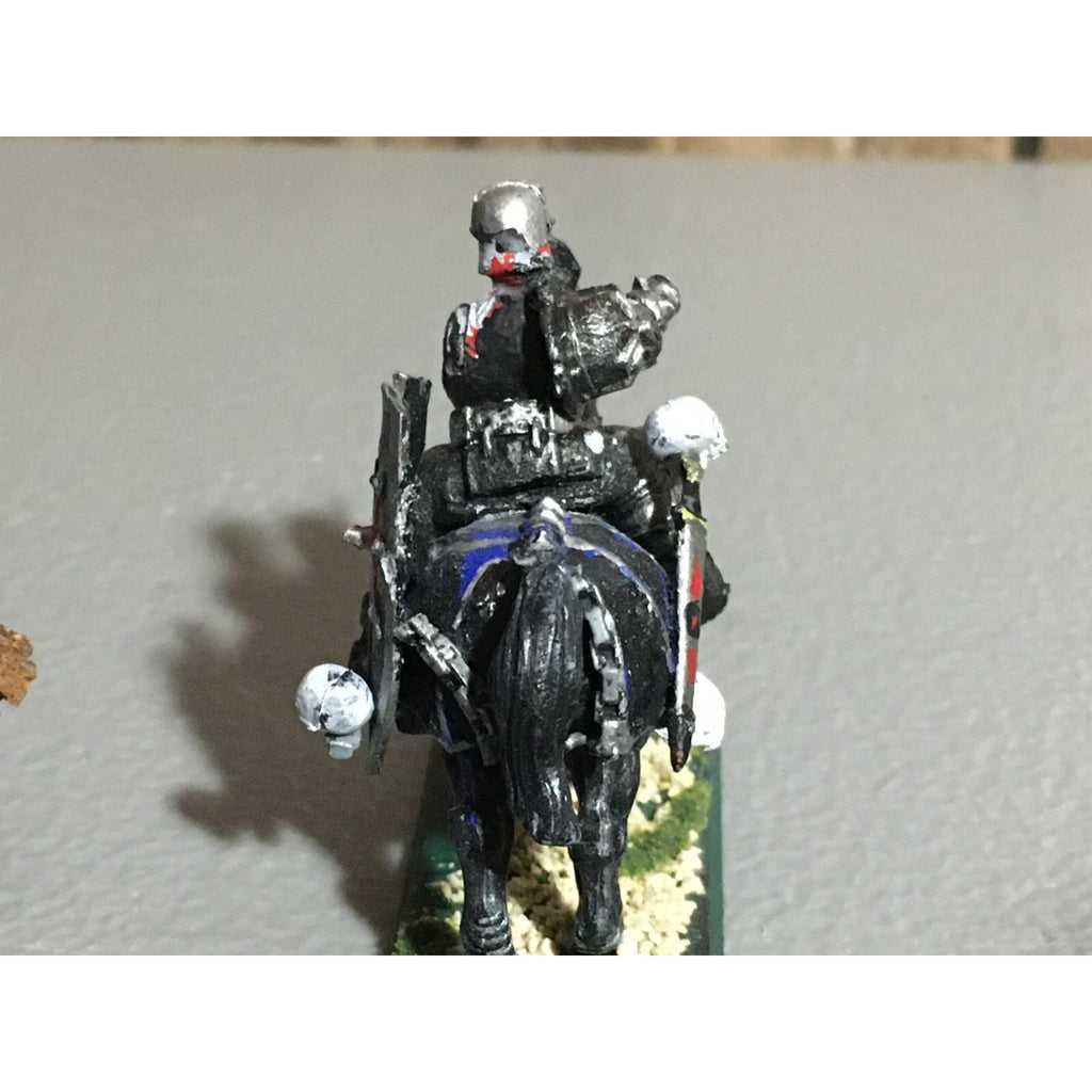 A22416 WARHAMMER FANTASY 40K WARRIORS CHAOS MORTALS HORSES GAMES WORKSHOP GW