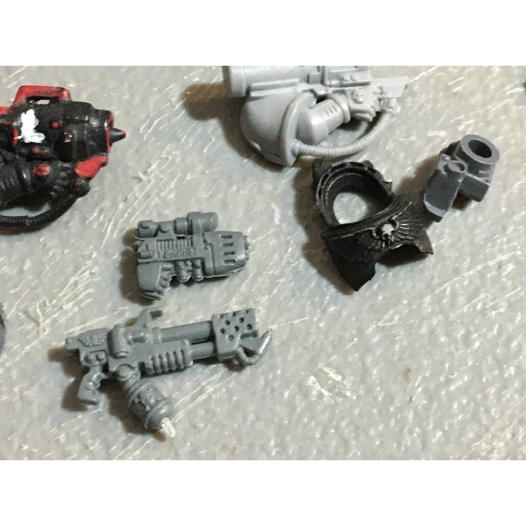 A23160 WARHAMMER 40K SPACE MARINES BITS LOT MIXED MISSILE BOLT GAMES WORKSHOP GW