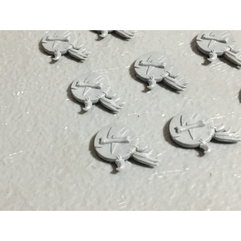 A22624 WARHAMMER FANTASY ORCS & GOBLINS BITS LOT GOBLIN SHIELD GAMES WORKSHOP GW