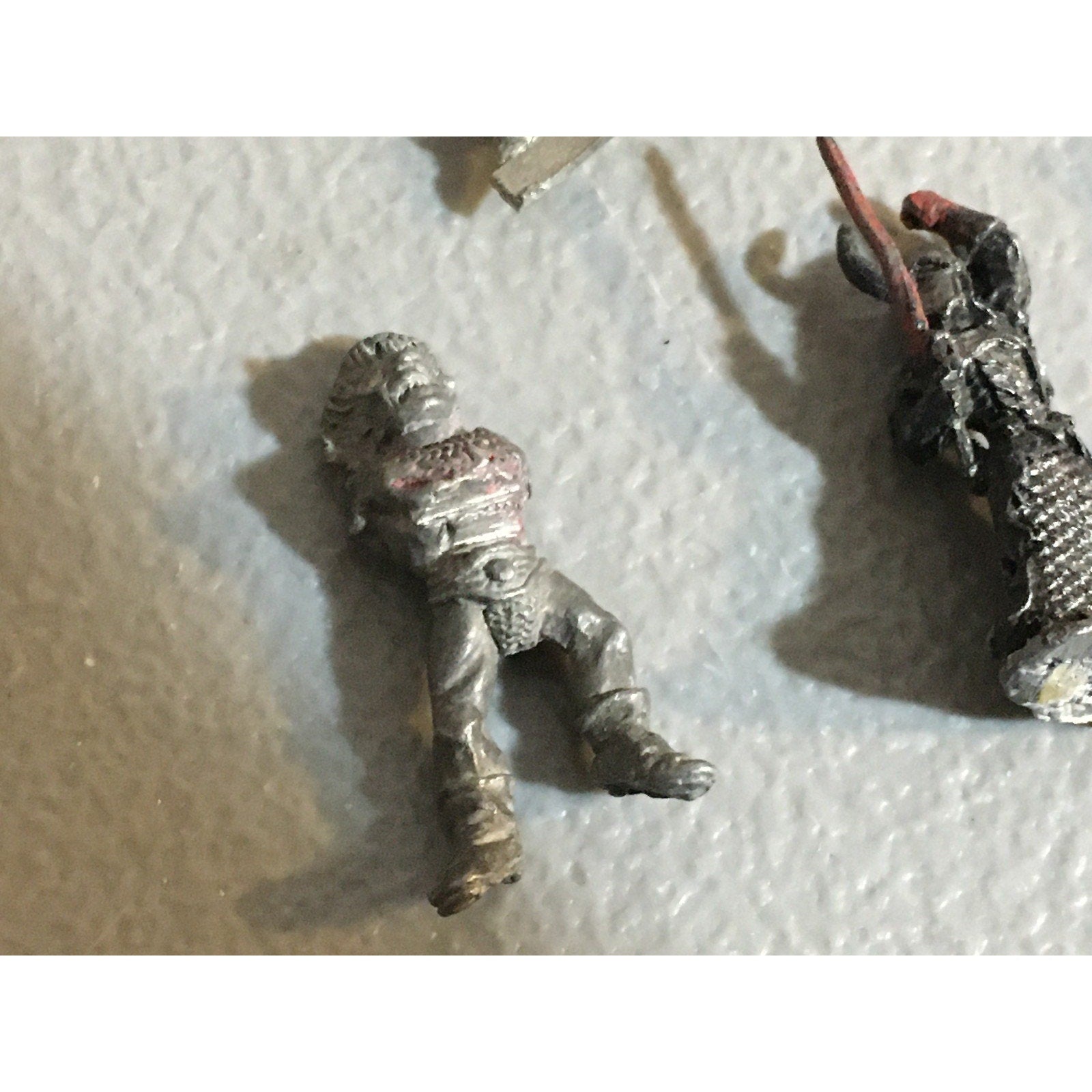 A32532 UNKNOWN METAL MINIATURES INCOMPLETE LOT HUMAN ELF WARRIOR