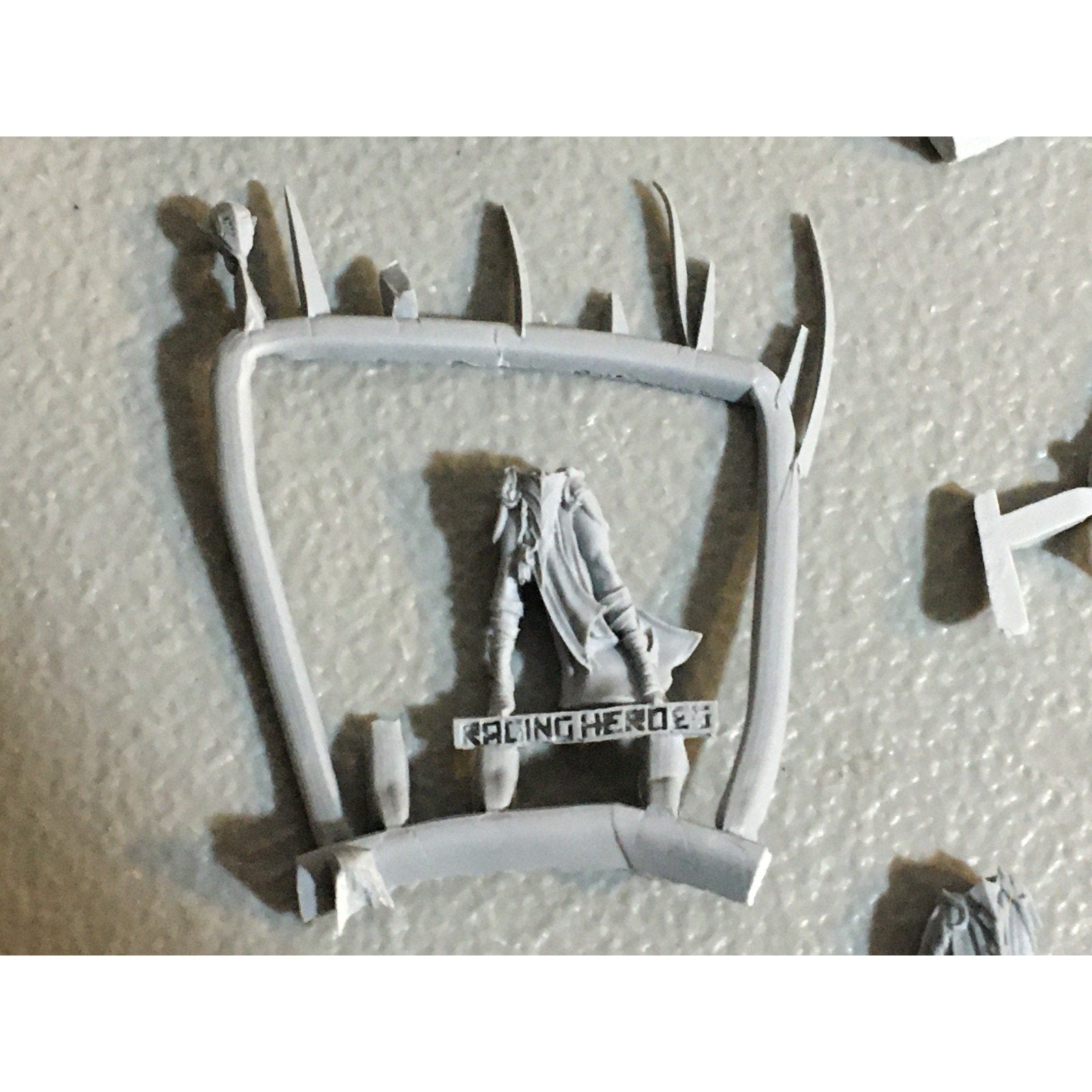 A32521 RAGING HEROES BITS LOT LEGS TORSO GUN ARM ELVES WAR GAMES MINIATURES