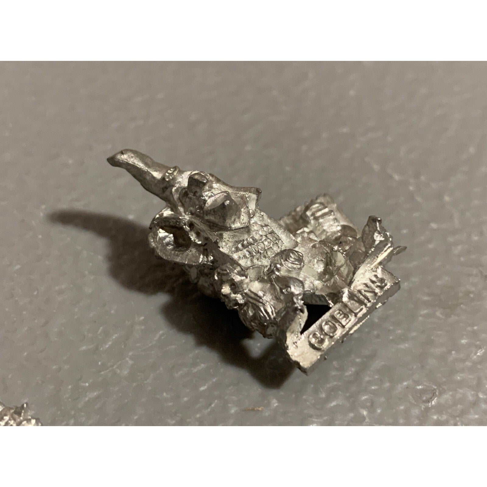 A15470 WARHAMMER FANTASY ORCS GOBLINS METAL 2007 WHITE D UK SUB GRAIL GUTBAG RAR