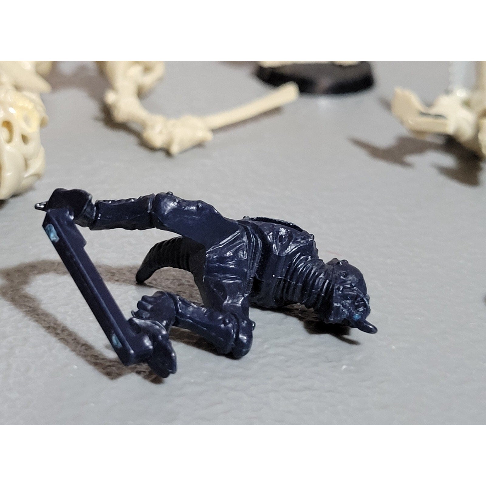 A18726 WARHAMMER 40K SPACE CRUSADE TYRANIDS GENESTEALERS WARRIORS HYBRIDS INC