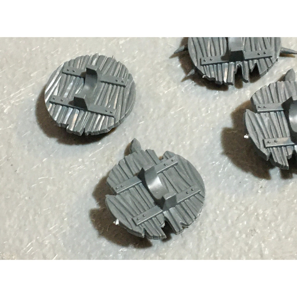 A23162 WARHAMMER FANTASY CHAOS BEASTMEN BITS LOT MINOTAUR SHIELDS GAMES WORKSHOP