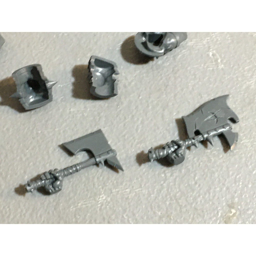 A23170 WARHAMMER FANTASY CHAOS BEASTMEN BITS LOT MINOTAUR MIXD GW GAMES WORKSHOP