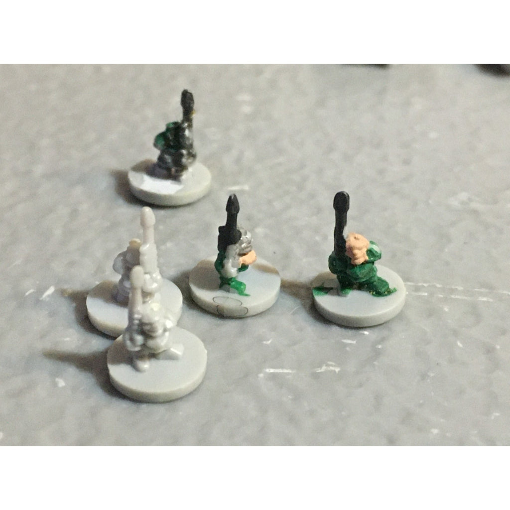 A24574 EPIC 40K IMPERIAL GUARD SQUATS WARRIORS 18 PC + WAR WALKER MISS GUN GW