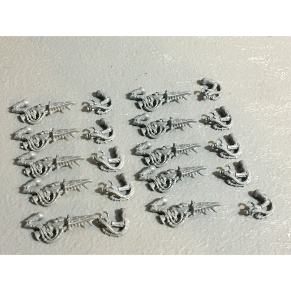 A23052 WARHAMMER 40K TYRANIDS BITS LOT DEVOURERS TERMAGANTS GAMES WORKSHOP GW