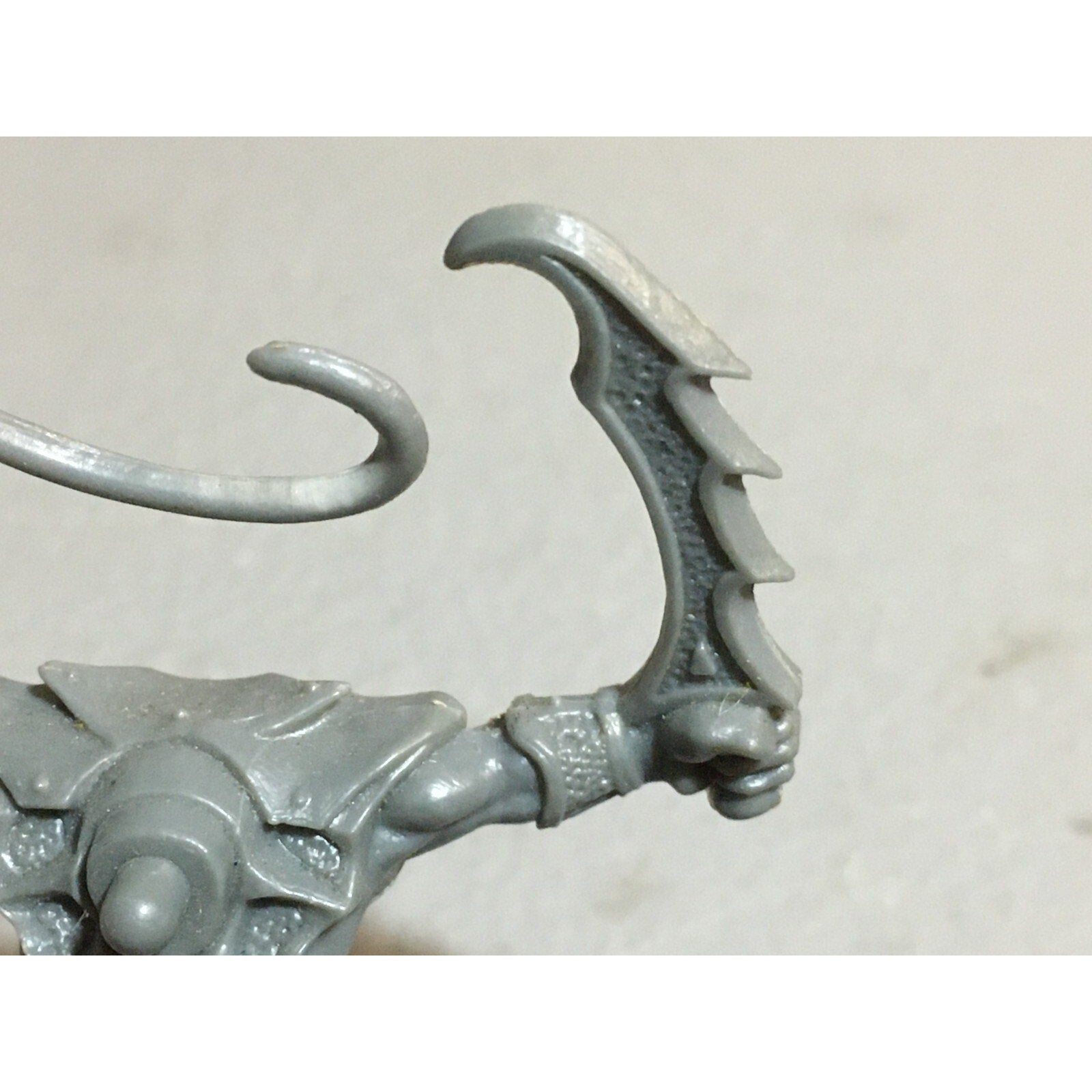 A23496 WARHAMMER HEROQUEST GARGOYLE BLOODTHIRSTER MISSING HEAD & WINGS GW