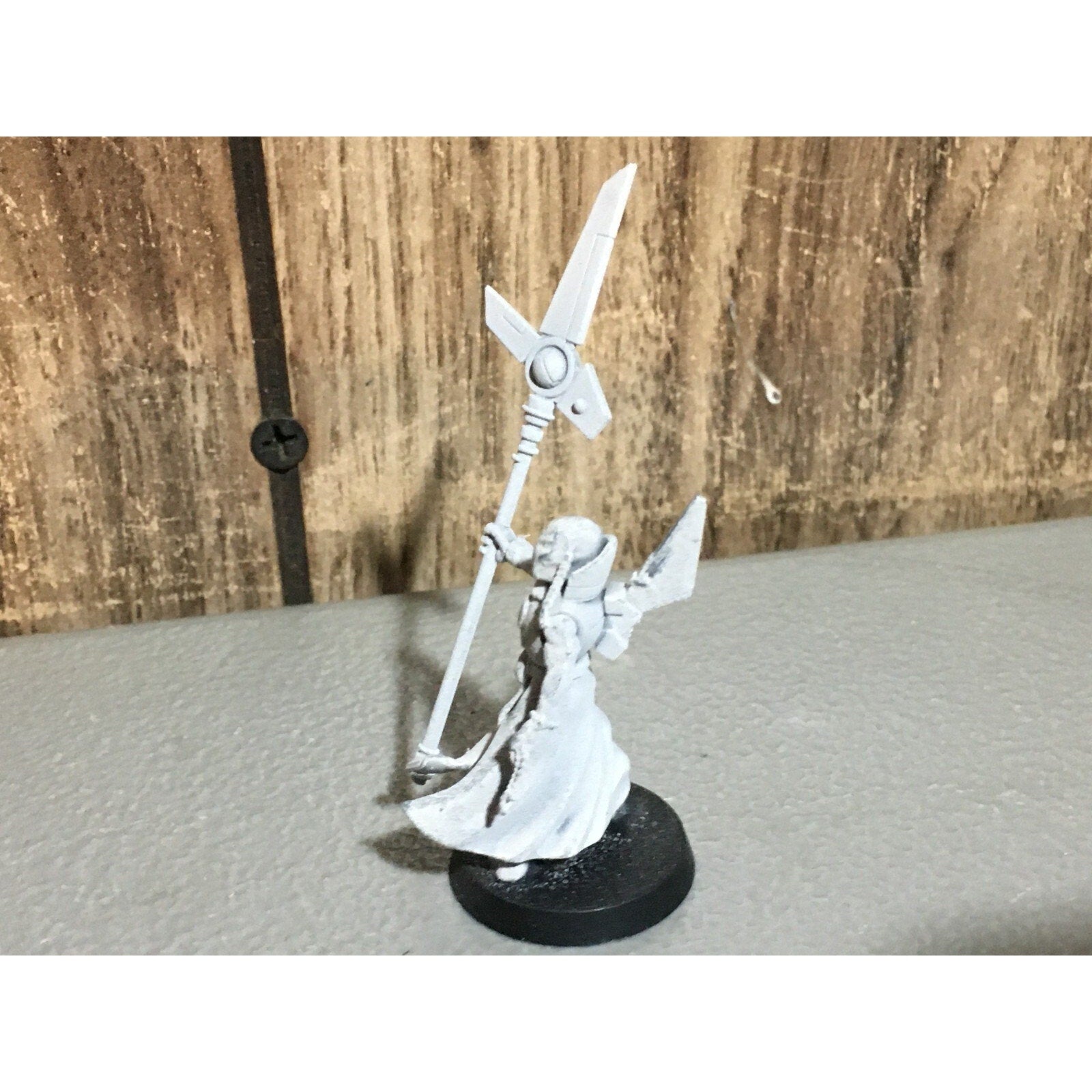 A20661 WARHAMMER 40K TAU EMPIRE ETHEREAL FINECAST GAMES WORKSHOP