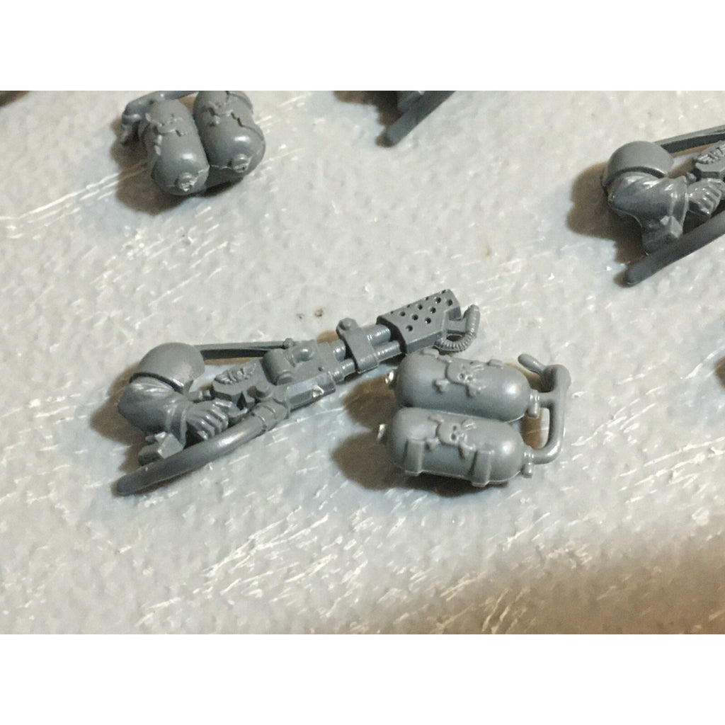 A17843 WARHAMMER 40K ASTRA IG GUARD CADIAN SPECIAL & HEAVY WEAPONS BITS LOT GW