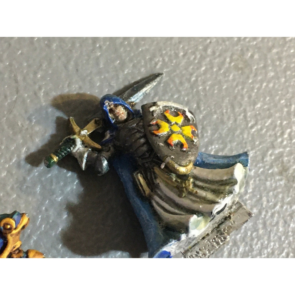 A30055 UNKNOWN METAL TABLE TOP FANTASY WARRIOR KNIGHT WAR GAMES METAL