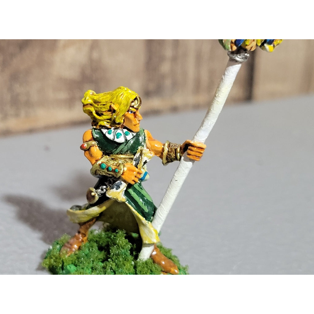 A18750 WARHAMMER FANTASY MARAUDER METAL WOOD ELVES WARRIOR W MOON STANDARD