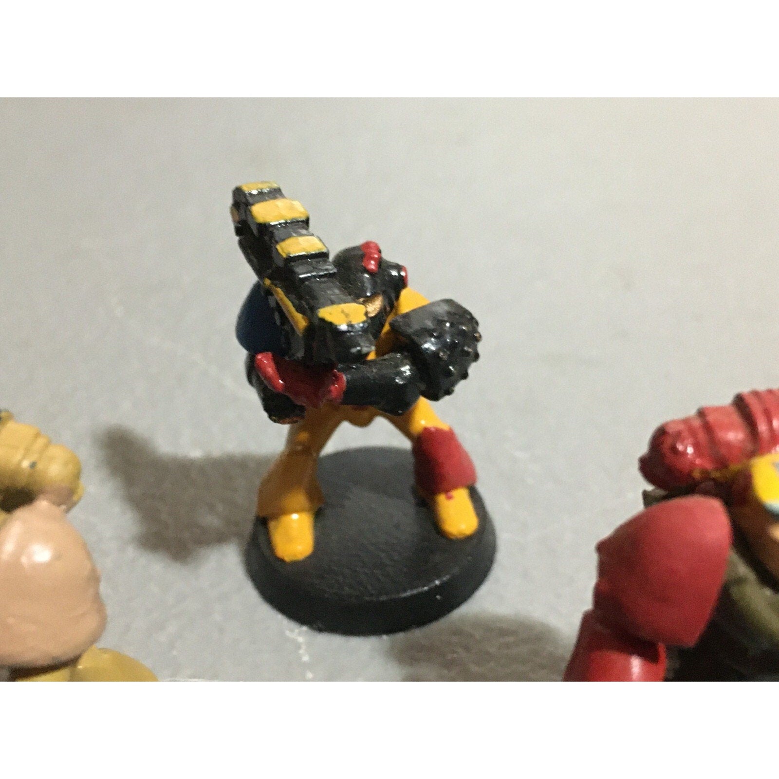 A19978 WARHAMMER 40K SPACE MARINES ROGUE TRADER RTB01 3 PK INCOMPLETE