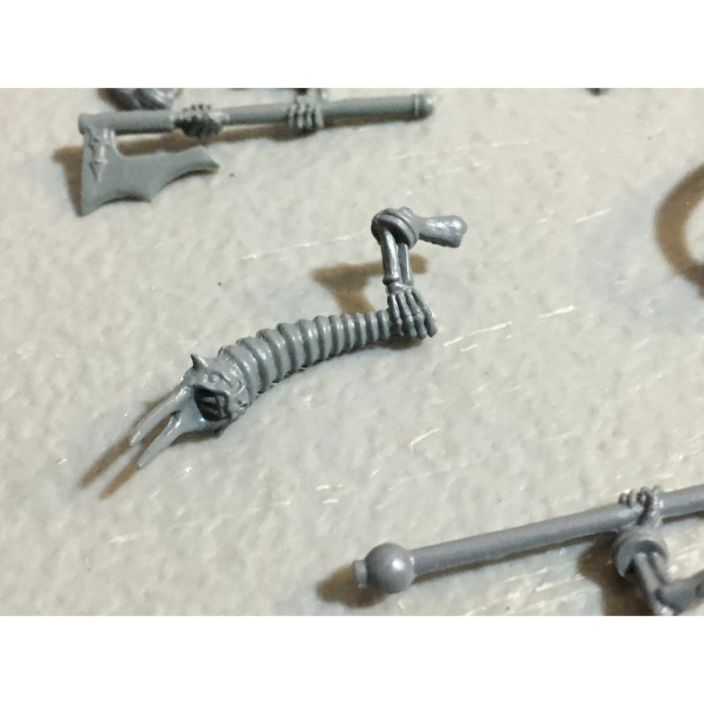 A23422 WARHAMMER FANTASY VAMPIRE COUNTS UNDEAD BITS LOT SKELETON WIGHT MIXED GW