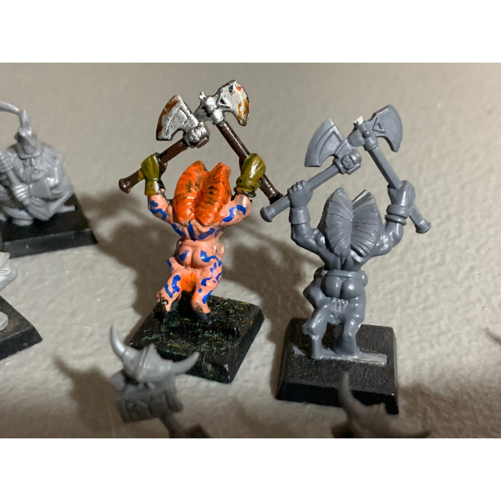 A23314 WARHAMMER FANTASY AOS DWARFS DWARVES SKULL PASS LOT SLAYERS MARKERS BITS