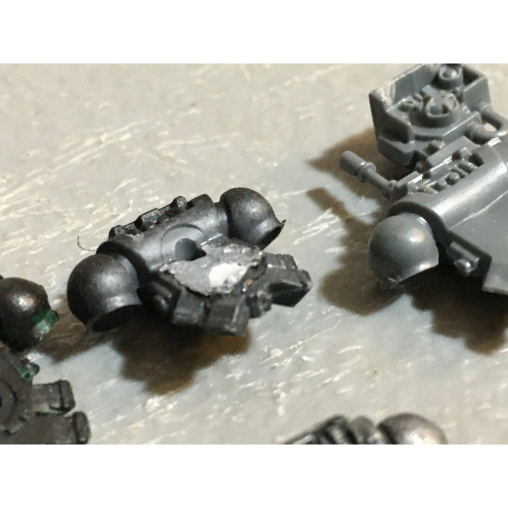 A23161 WARHAMMER 40K SPACE MARINES BITS LOT BACKPACKS GAMES WORKSHOP GW