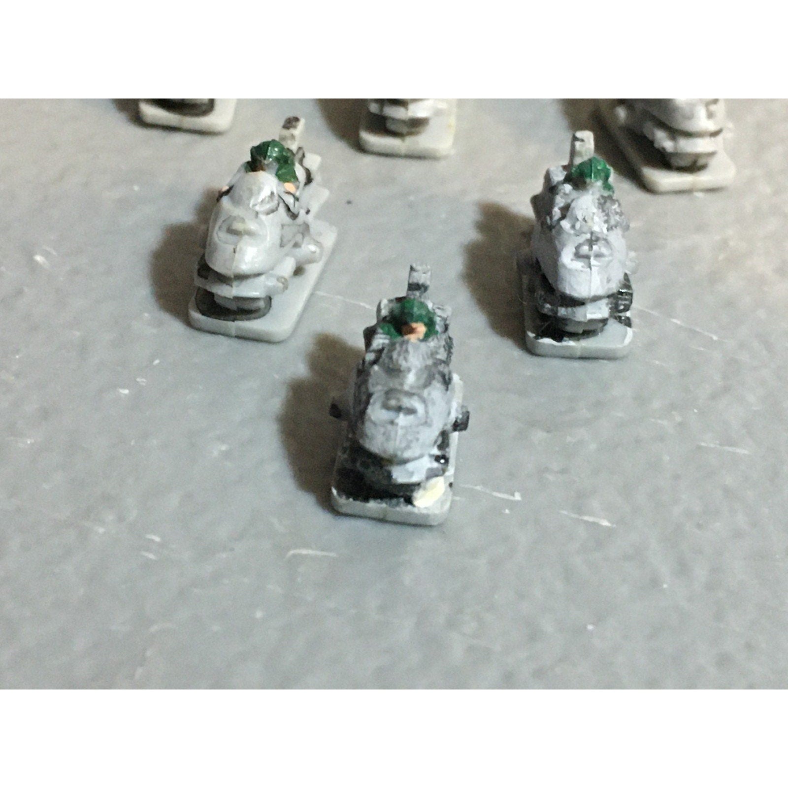 A24573 EPIC 40K IMPERIAL GUARD ROBOT 3 PC + BIKES 6 PC WARHAMMER GAMES WORKSHOP