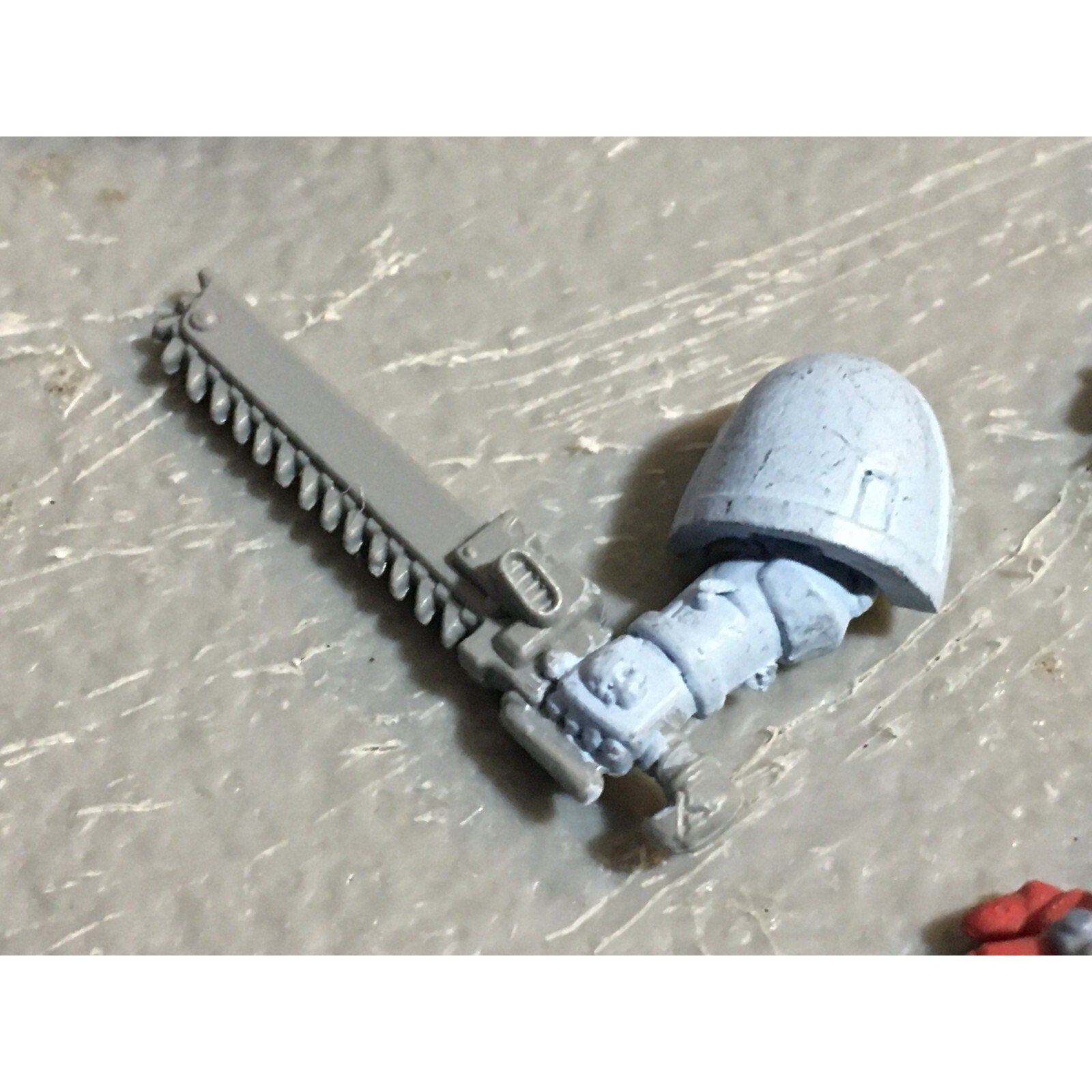 A22971 WARHAMMER 40K SPACE MARINES BITS LOT CHAINSWORD POWER FIST GAMES WORKSHOP