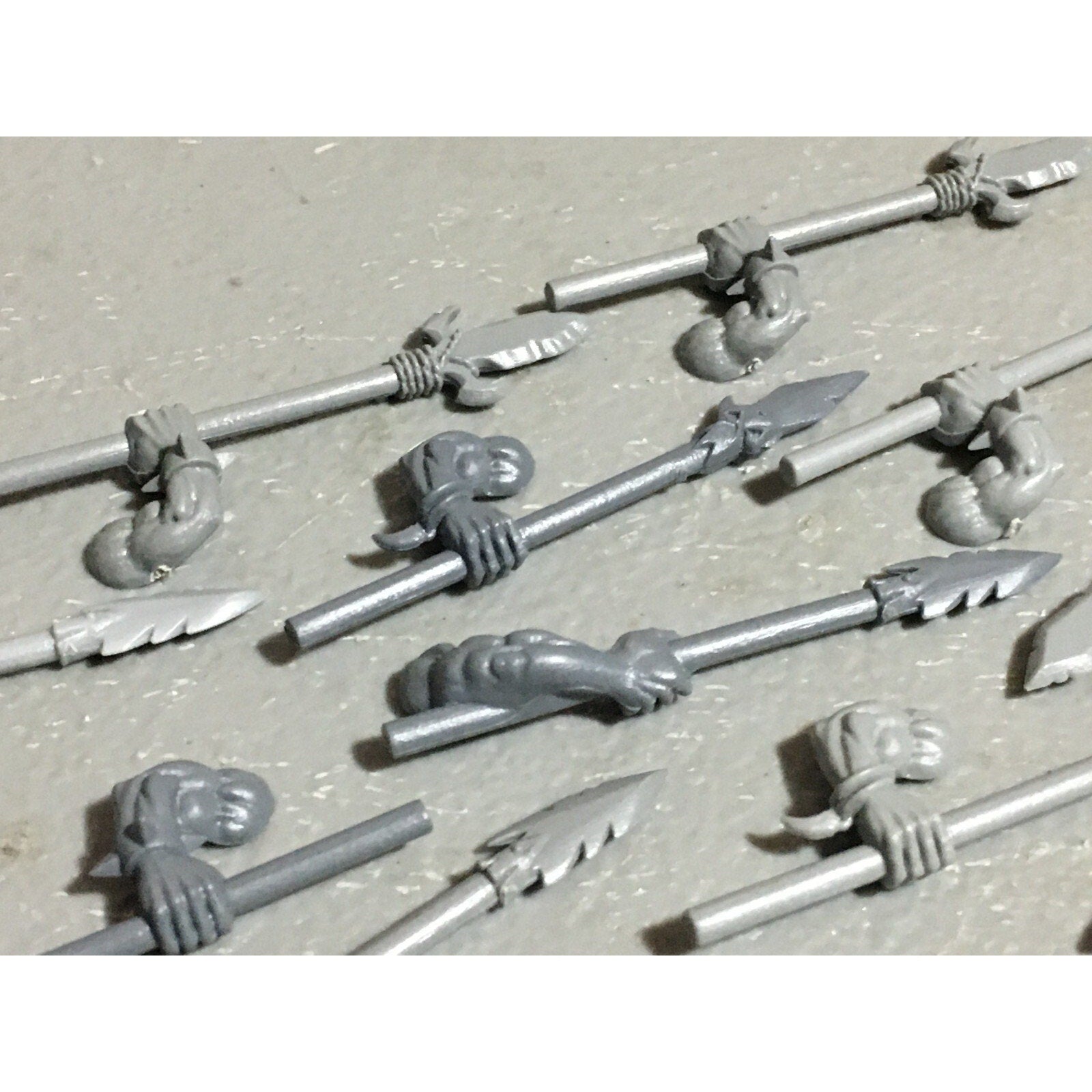 A22609 WARHAMMER FANTASY ORCS & GOBLINS BITS LOT ORC BOYZ SPEARS GAMES WORKSHOP